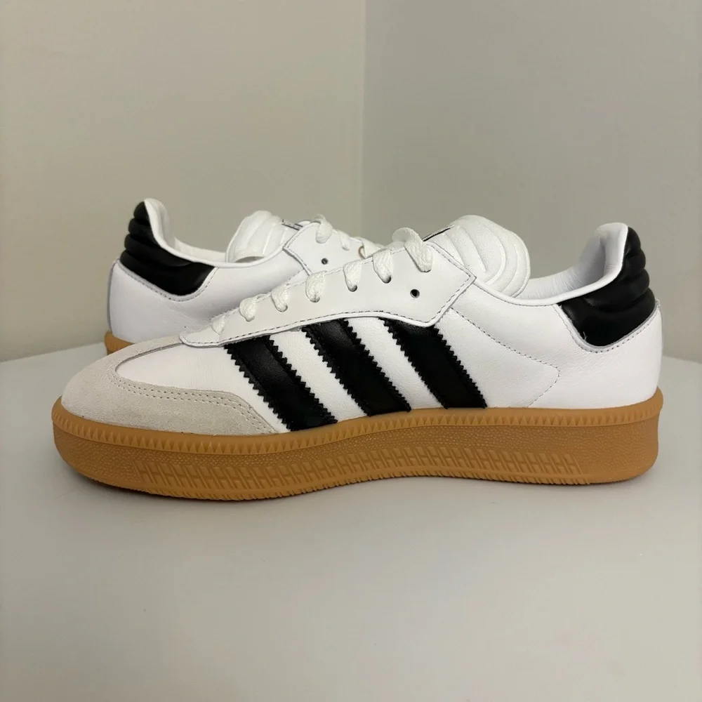 Adidas Samba XLG Originals Mens Size 9 White With Black Stripes Gum Sole Sneaker